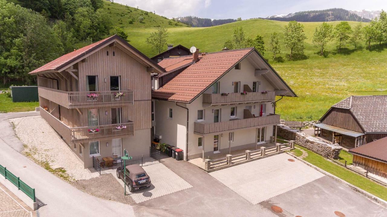 Grimming Lodge Arnika Tauplitz Exteriör bild
